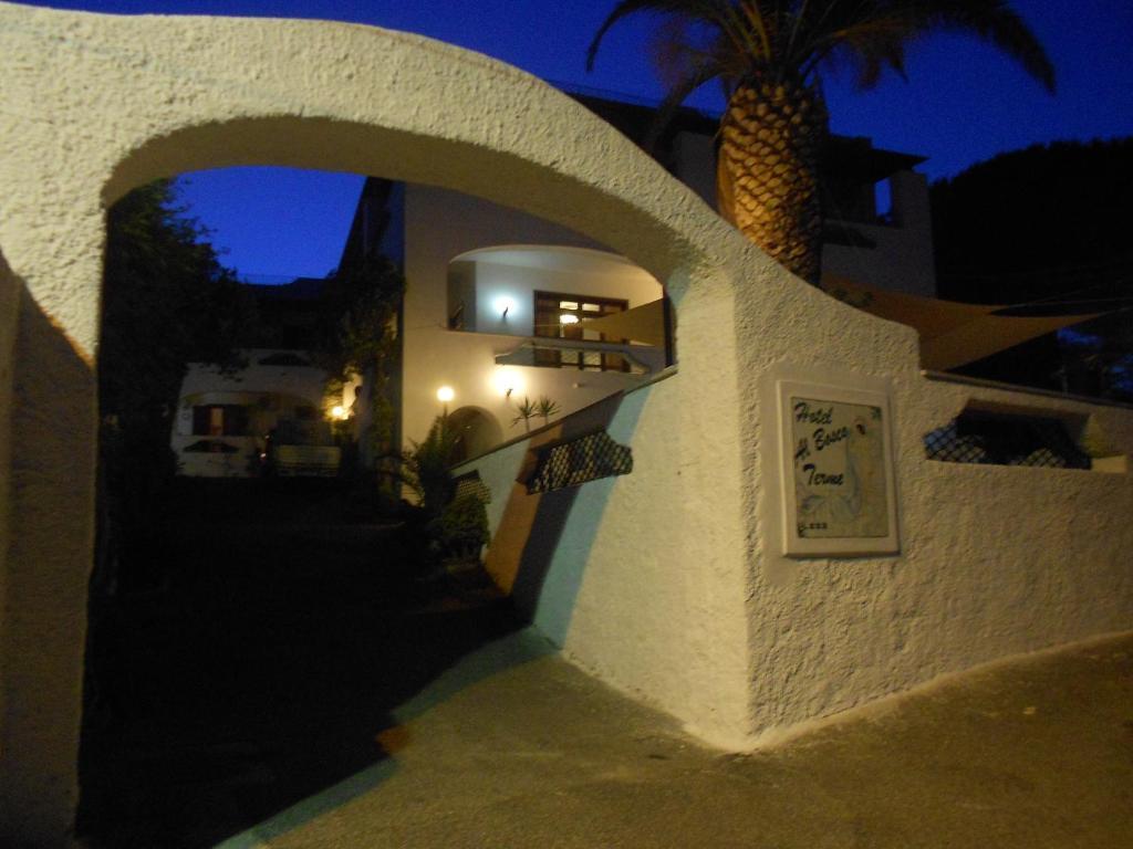 Hotel Al Bosco Forio di Ischia エクステリア 写真